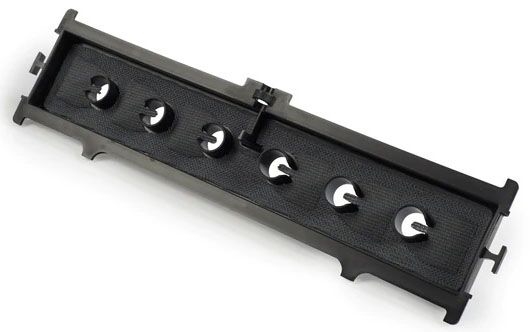 41600